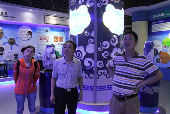 杭州亞運(yùn)會(huì)官方靈芝產(chǎn)品供應(yīng)商|杭州亞運(yùn)會(huì)官方供應(yīng)商|中國(guó)靈芝十大品牌|仙客來靈芝|仙客來靈芝破壁孢子粉|仙客來孢子油|仙客來靈芝飲片|仙客來破壁孢子粉|靈芝孢子油|孢子粉|靈芝破壁孢子粉|靈芝|中華老字號(hào)