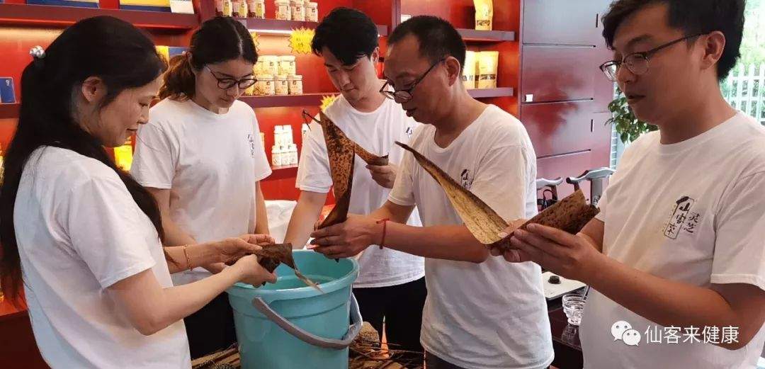 杭州亞運會官方靈芝產(chǎn)品供應(yīng)商|杭州亞運會官方供應(yīng)商|中國靈芝十大品牌|仙客來靈芝|仙客來靈芝破壁孢子粉|仙客來孢子油|仙客來靈芝飲片|仙客來破壁孢子粉|靈芝孢子油|孢子粉|靈芝破壁孢子粉|靈芝|中華老字號 杭州亞運會官方靈芝產(chǎn)品供應(yīng)商|杭州亞運會官方供應(yīng)商|中國靈芝十大品牌|仙客來靈芝|仙客來靈芝破壁孢子粉|仙客來孢子油|仙客來靈芝飲片|仙客來破壁孢子粉|靈芝孢子油|孢子粉|靈芝破壁孢子粉|靈芝|中華老字號