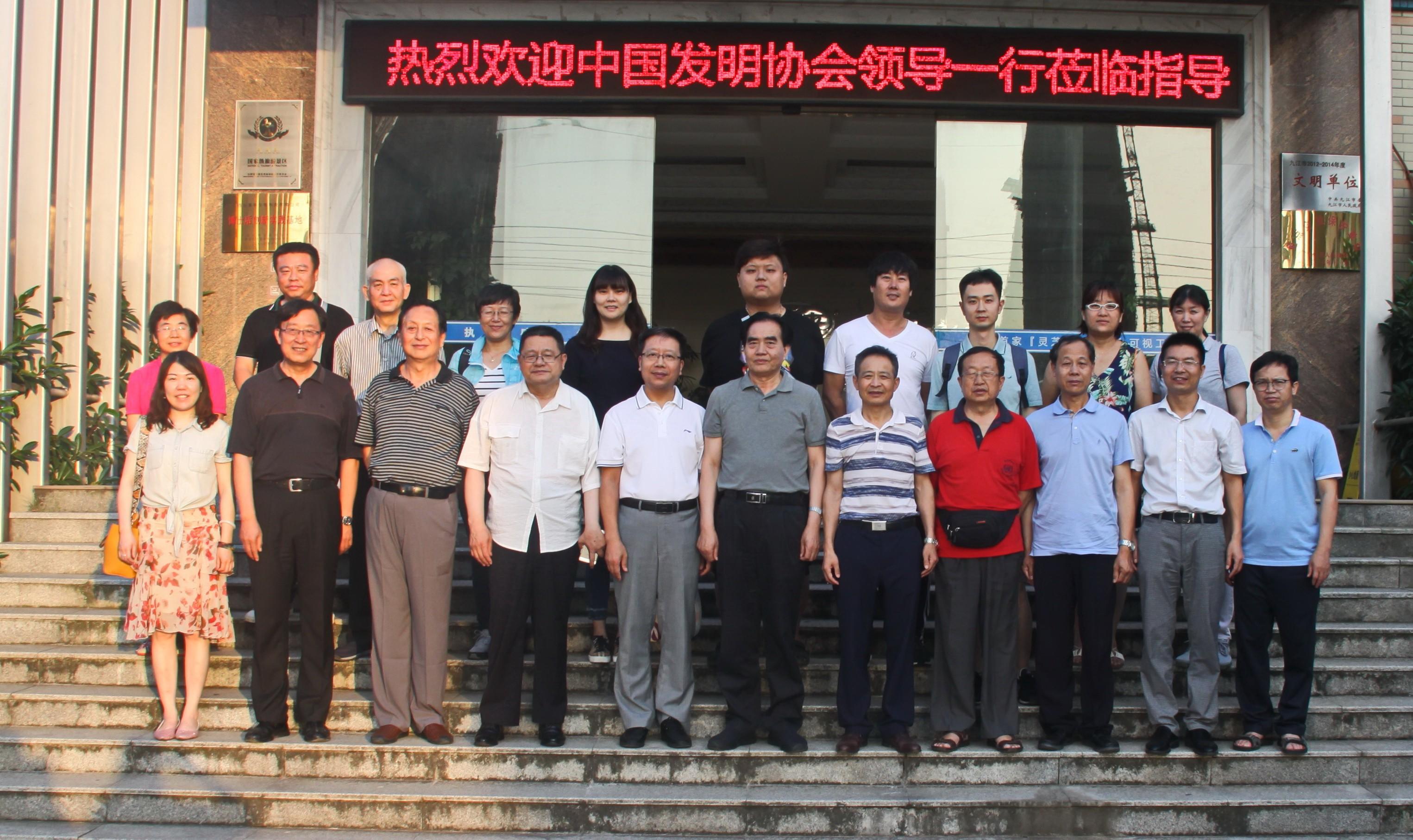 中國(guó)靈芝十大品牌|仙客來靈芝|仙客來靈芝破壁孢子粉|仙客來孢子油|仙客來靈芝飲片|仙客來破壁孢子粉|仙客來靈芝中藥飲片|馳名商標(biāo)|tianyabagua.cn| 中國(guó)靈芝十大品牌|仙客來靈芝|仙客來靈芝破壁孢子粉|仙客來孢子油|仙客來靈芝飲片|仙客來破壁孢子粉|仙客來靈芝中藥飲片|馳名商標(biāo)|tianyabagua.cn|