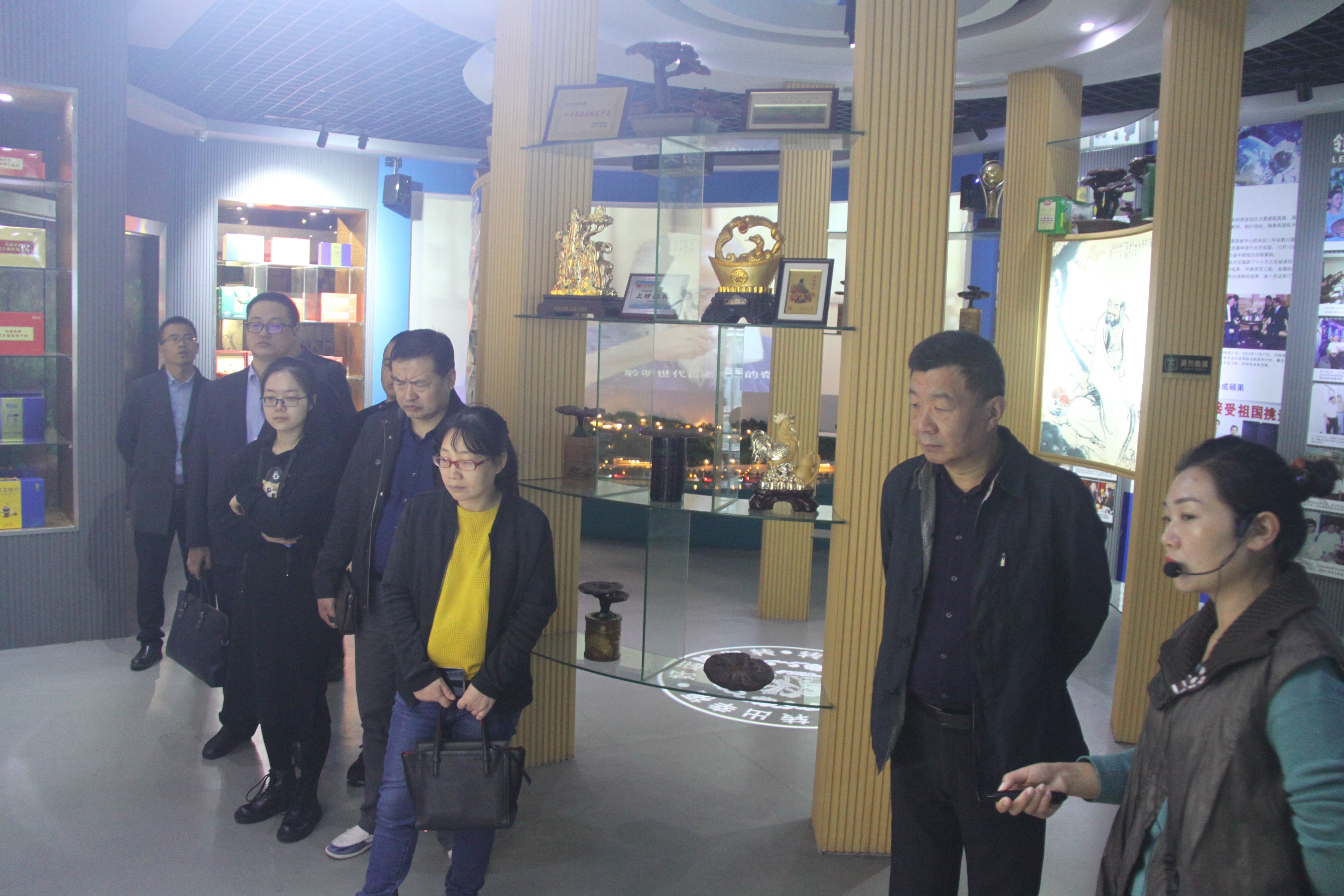 杭州亞運(yùn)會(huì)官方靈芝產(chǎn)品供應(yīng)商|杭州亞運(yùn)會(huì)官方供應(yīng)商|中國靈芝十大品牌|仙客來靈芝|仙客來靈芝破壁孢子粉|仙客來孢子油|仙客來靈芝飲片|仙客來破壁孢子粉|靈芝孢子油|孢子粉|靈芝破壁孢子粉|靈芝|中華老字號(hào) 杭州亞運(yùn)會(huì)官方靈芝產(chǎn)品供應(yīng)商|杭州亞運(yùn)會(huì)官方供應(yīng)商|中國靈芝十大品牌|仙客來靈芝|仙客來靈芝破壁孢子粉|仙客來孢子油|仙客來靈芝飲片|仙客來破壁孢子粉|靈芝孢子油|孢子粉|靈芝破壁孢子粉|靈芝|中華老字號(hào)