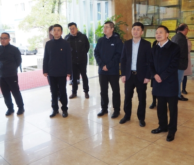 新華社中國(guó)經(jīng)濟(jì)信息社領(lǐng)導(dǎo)蒞臨仙客來公司調(diào)研